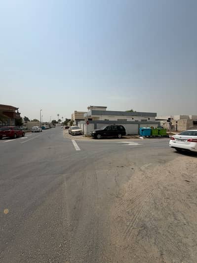 3 Bedroom Villa for Sale in Al Qadisiya, Sharjah - 66fef165-cea0-4fab-a6da-c42d98506ca5. jpeg 3 Bedroom Villa for Sale in Al Qadisiya, Sharjah - 66fef165-cea0-4fab-a6da-c42d98506ca5. jpeg