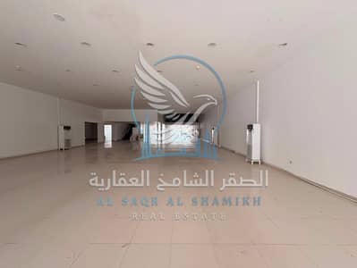 Showroom para en Alquiler en Industrial Area, Sharjah - WhatsApp Image 2026-07-29 at 2.09. 11 PM (2). jpeg Showroom para en Alquiler en Industrial Area, Sharjah - WhatsApp Image 2026-07-29 at 2.09. 11 PM (2). jpeg