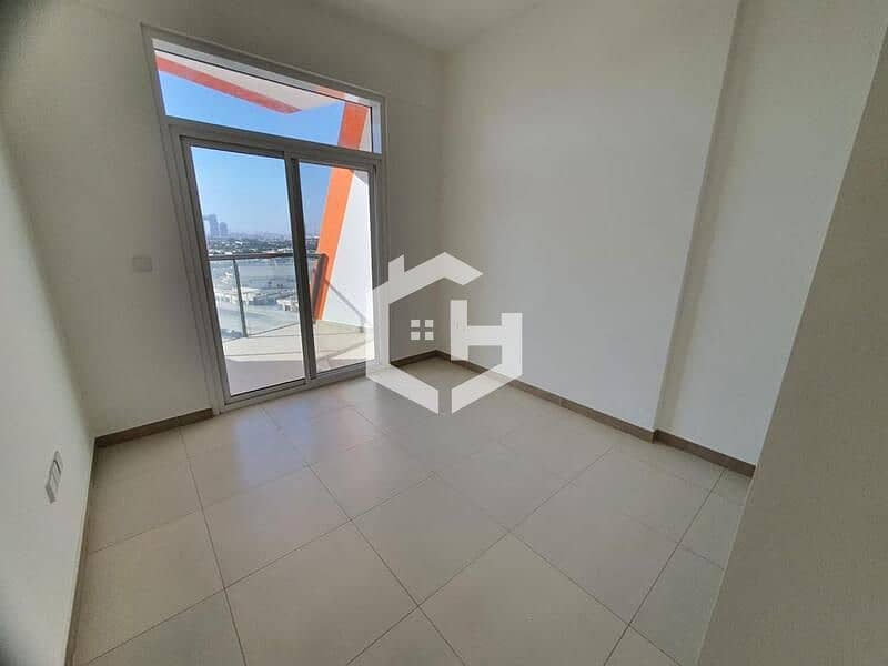 4 WhatsApp Image 2026-08-04 at 12.54. 37 (1). jpeg