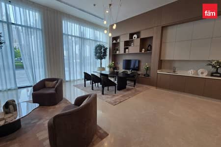 2 Bedroom Apartment for Sale in Dubai Creek Harbour, Dubai - Burj khalifa View | High Floor | Water view