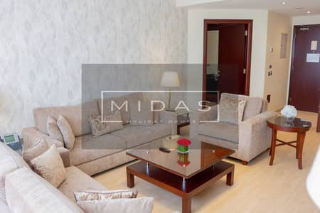 1 Schlafzimmer Hotel Apartment zum zur Miete in Barsha Heights (Tecom), Dubai - One Bed- Living Room. jpg