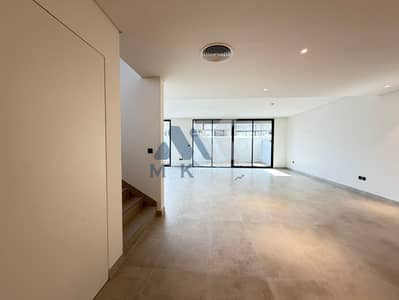 5 habitaciones Villa para en Alquiler en California Village, Dubai - WhatsApp Image 2026-05-16 at 4.28. 50 PM. jpeg 5 habitaciones Villa para en Alquiler en California Village, Dubai - WhatsApp Image 2026-05-16 at 4.28. 50 PM. jpeg