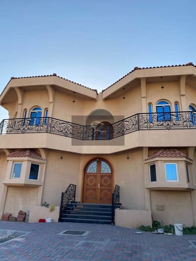 Villa de 5 chambres à à vendre à Turrfa, Sharjah - 87b51aa0-d074-4fab-87f8-2be0f9b2c982. jpg Villa de 5 chambres à à vendre à Turrfa, Sharjah - 87b51aa0-d074-4fab-87f8-2be0f9b2c982. jpg