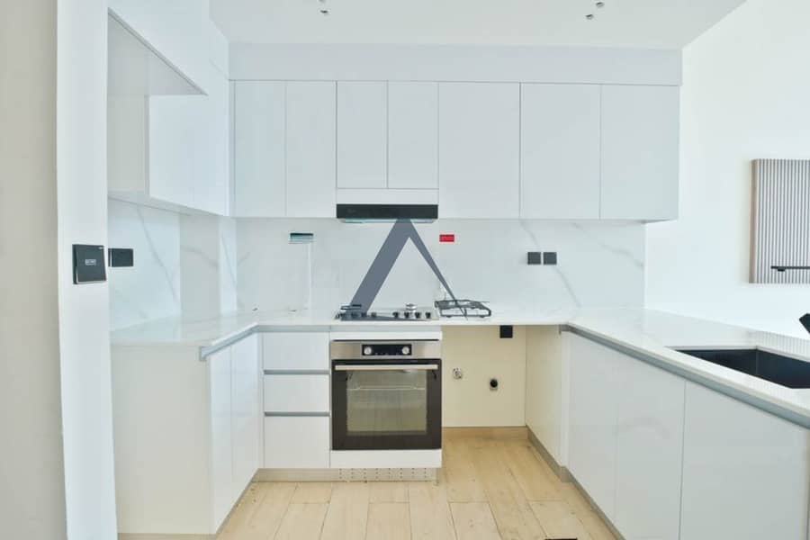 8 Property Image