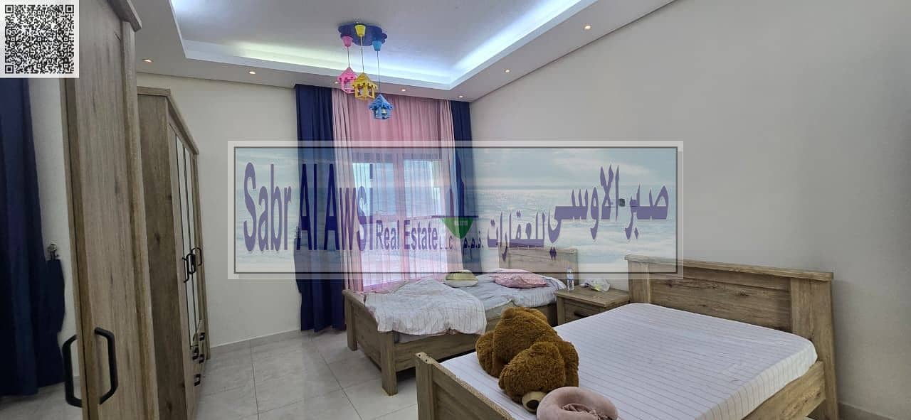 43 1111111_watermarked. jpg