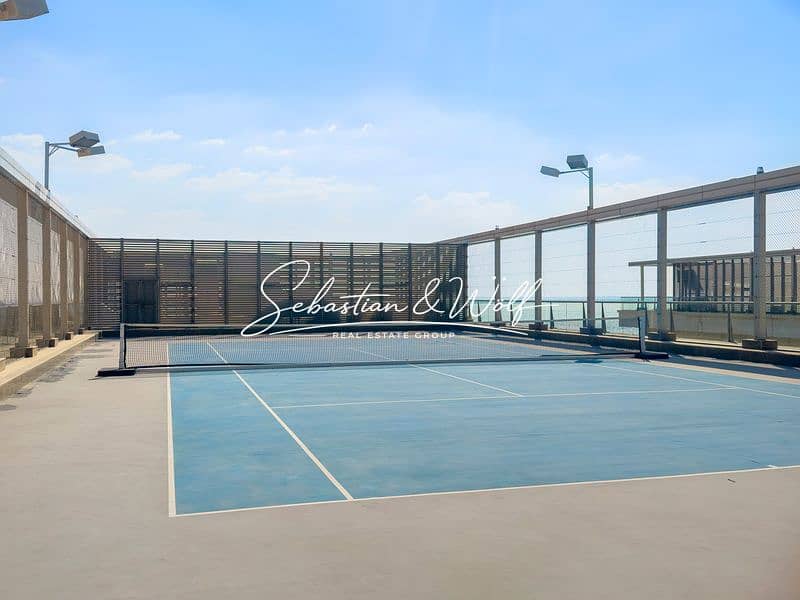 10 06_Rooftop_Tennis_Court_IMG_1355. jpg