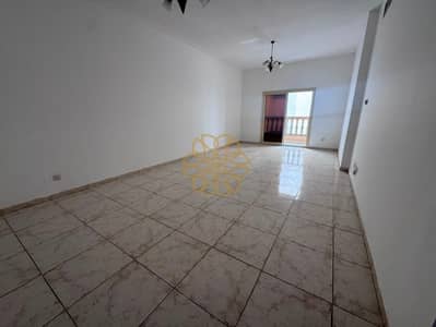 Appartement de 2 chambres à à louer à Al Khan, Sharjah - 52653. jpg