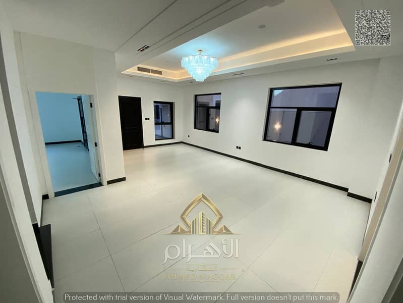 4 WhatsApp Image 2026-08-05 at 05.15. 41 (1). jpg