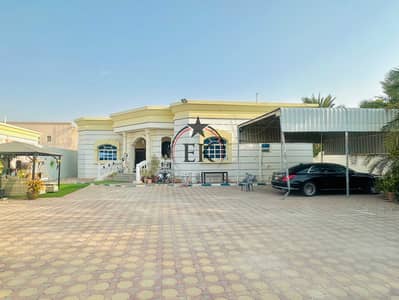 3 habitaciones Villa para en Alquiler en Zakhir, Al Ain - IMG_1072. jpeg 3 habitaciones Villa para en Alquiler en Zakhir, Al Ain - IMG_1072. jpeg