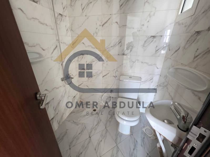 4 461102. jpg