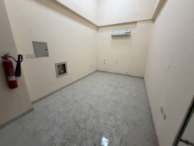 Shop zum zur Miete in Al Jurf, Ajman - WhatsApp Image 2026-08-08 at 4.36. 27 PM (1). jpeg Shop zum zur Miete in Al Jurf, Ajman - WhatsApp Image 2026-08-08 at 4.36. 27 PM (1). jpeg