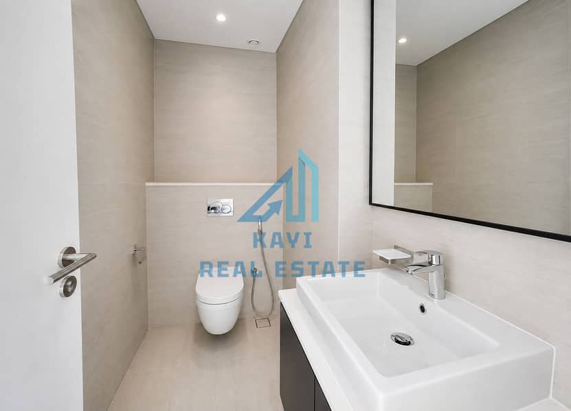 13 WhatsApp Image 2026-08-09 at 11.32. 13 AM (4). jpeg