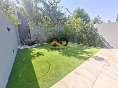 2 Slaapkamers Townhouse te Huur in Tilal City, Sharjah - af306a39-9a93-45cc-a7b7-6920a6dc97d0. jpg