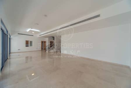 Best Priced 4 bed | Semi detached Villa | Vacant Best Priced 4 bed | Semi detached Villa | Vacant