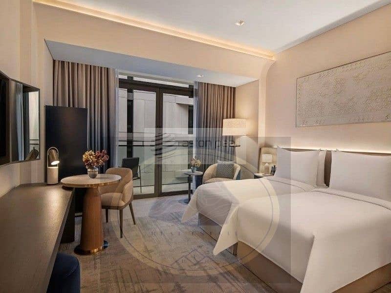 5 03_Palace_Residences_Bedroom. jpg