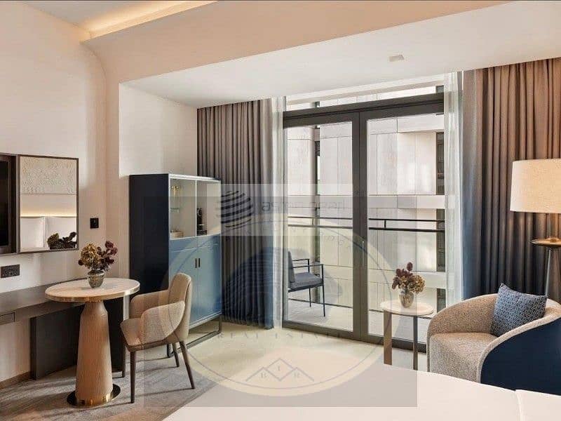 6 02_Palace_Residences_Living_Room. jpg