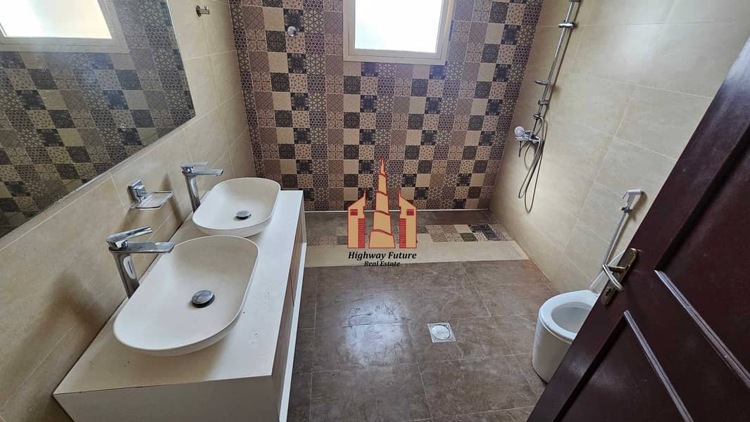 30 29269. jpg