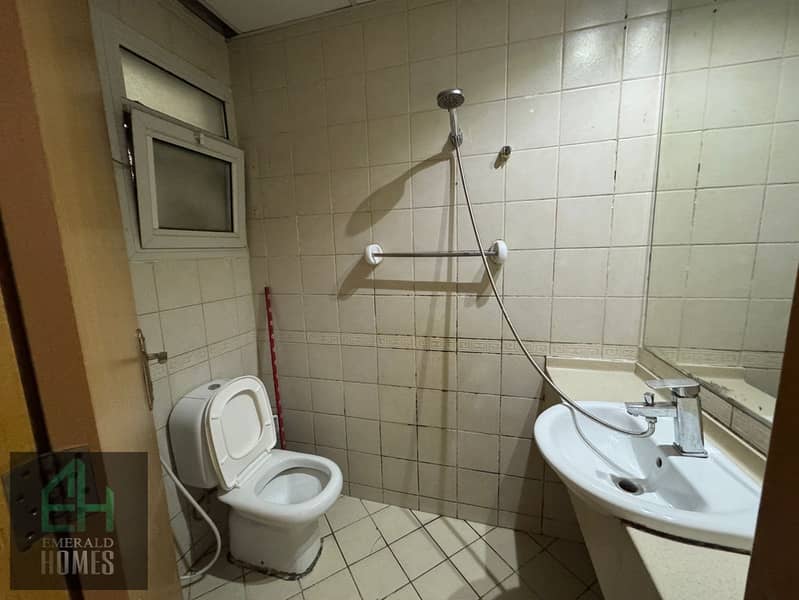 9 20151e98-297d-45d1-ad97-1e7ddc5316fd. jpg