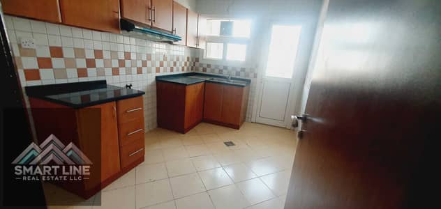 2 Schlafzimmer Wohnung zum zur Miete in Al Qasimia, Sharjah - 20251211_102027. jpg 2 Schlafzimmer Wohnung zum zur Miete in Al Qasimia, Sharjah - 20251211_102027. jpg
