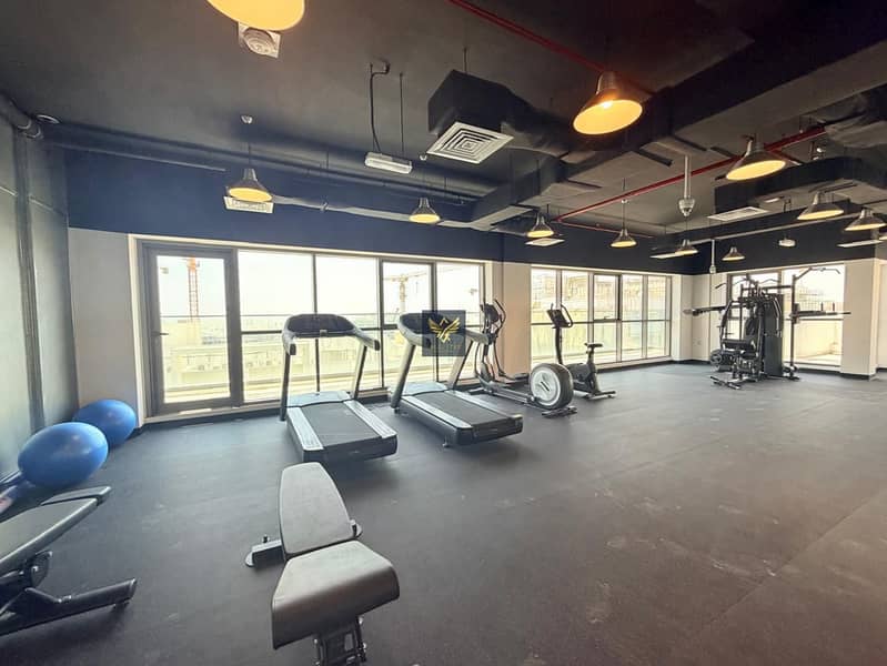 11 GYM. jpeg