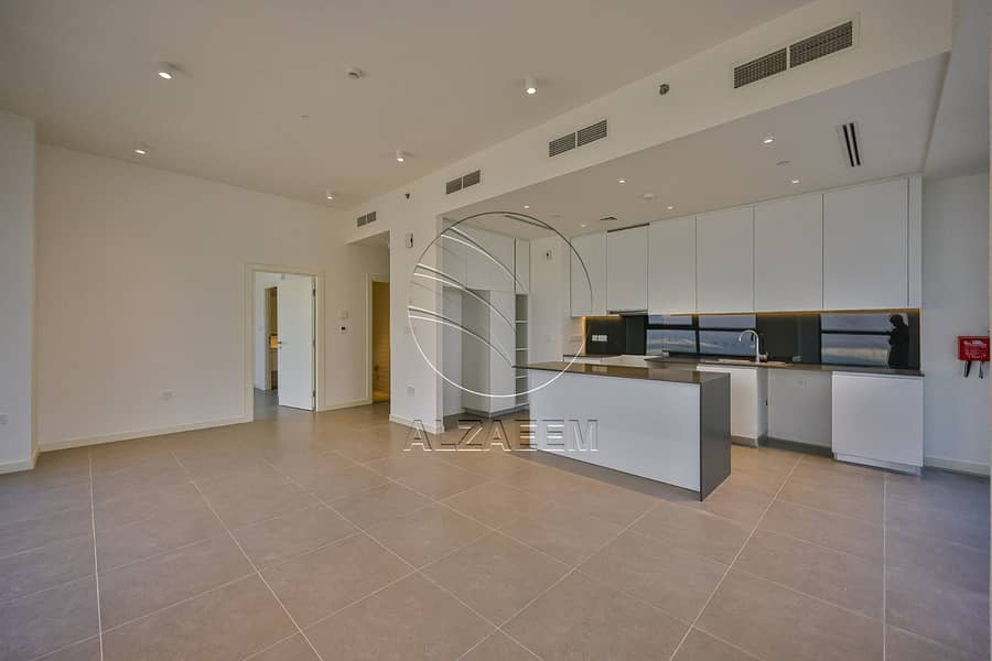 5 Vacant High Level Unit with Partial Sea View (5). jpg