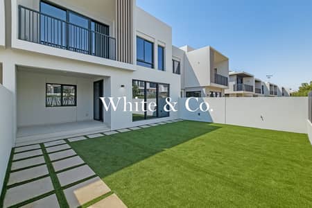3 Schlafzimmer Townhouse zum zur Miete in Jebel Ali Village, Dubai - Reihenhaus in Jebel Ali Village,Jebel Ali Village Townhouses, 3 schlafzimmer, 220000 AED - 16122012 3 Schlafzimmer Townhouse zum zur Miete in Jebel Ali Village, Dubai - Reihenhaus in Jebel Ali Village,Jebel Ali Village Townhouses, 3 schlafzimmer, 220000 AED - 16122012