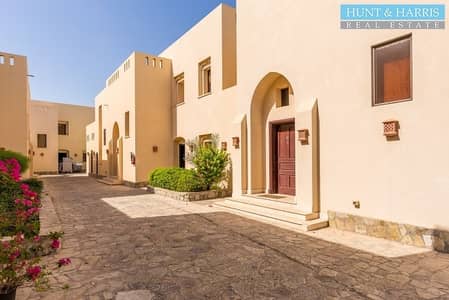 Beach Villa - Cove Rotana Resort - Distress Sale Beach Villa - Cove Rotana Resort - Distress Sale