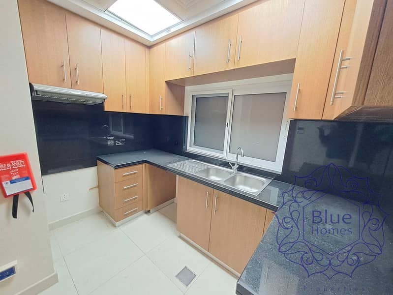 9 c9b2838e-a155-4f08-ad3a-a7428dcbaa70. jpg