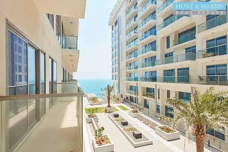 Beachfront Living at an attractive price Beachfront Living at an attractive price
