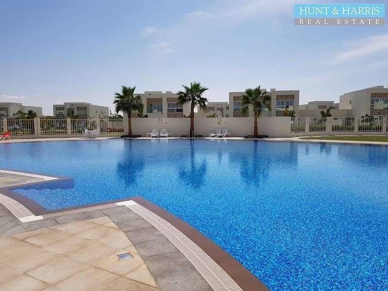 Two Bedroom Bermuda Villa - Mina Al Arab