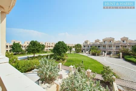 Two Bedroom Townhouse near the Pool Two Bedroom Townhouse near the Pool