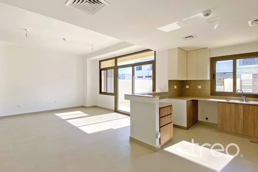3 196 Reem, Town Square - 5. jpg