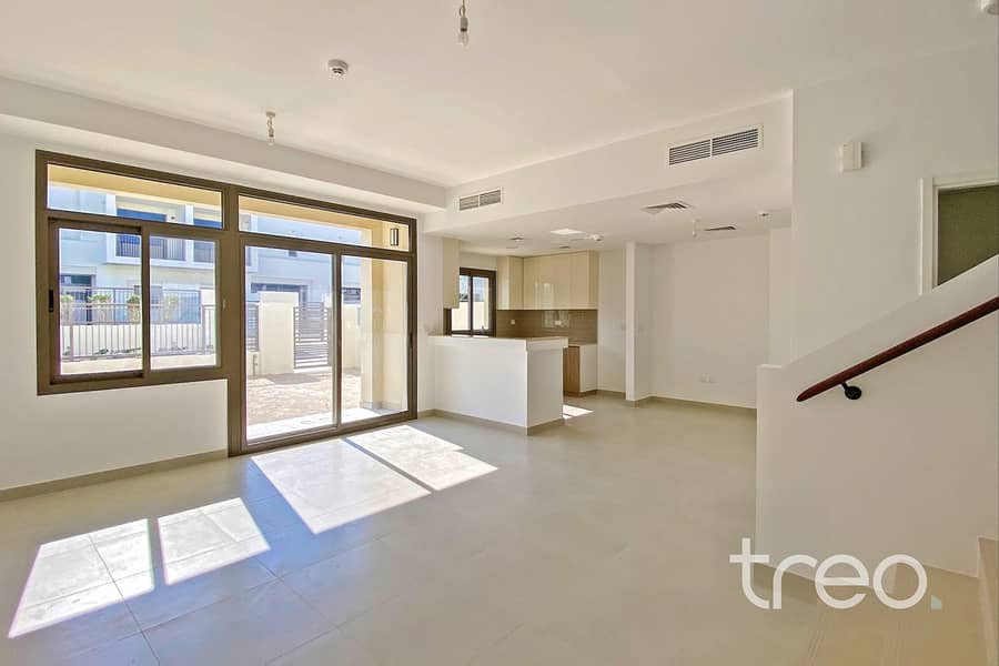 4 196 Reem, Town Square - 4. jpg