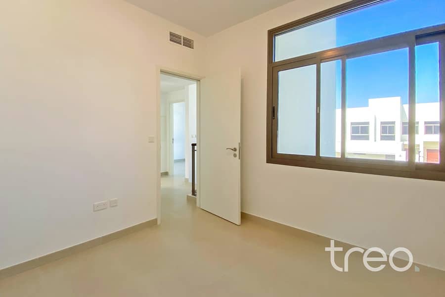 5 196 Reem, Town Square - 3. jpg