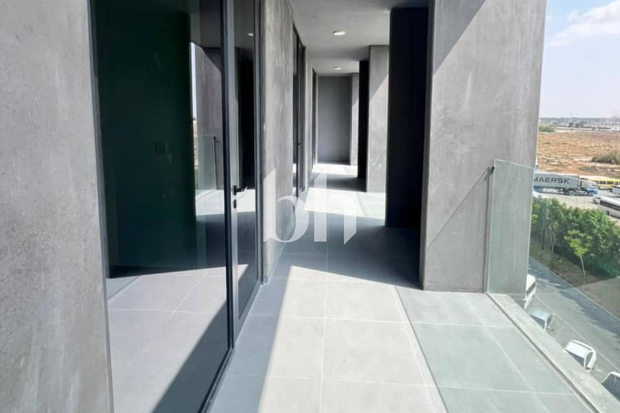 8 images image img