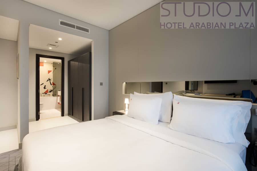 14 Master's Bedroom