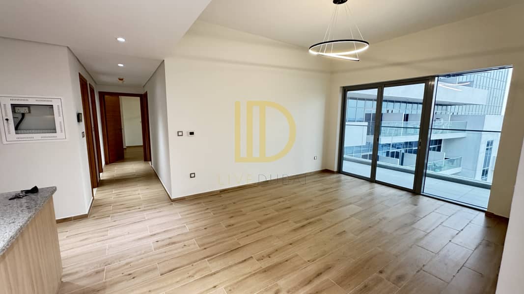 Large Terrace | Front of Metro Station | 2 Bedroom Large Terrace | Front of Metro Station | 2 Bedroom