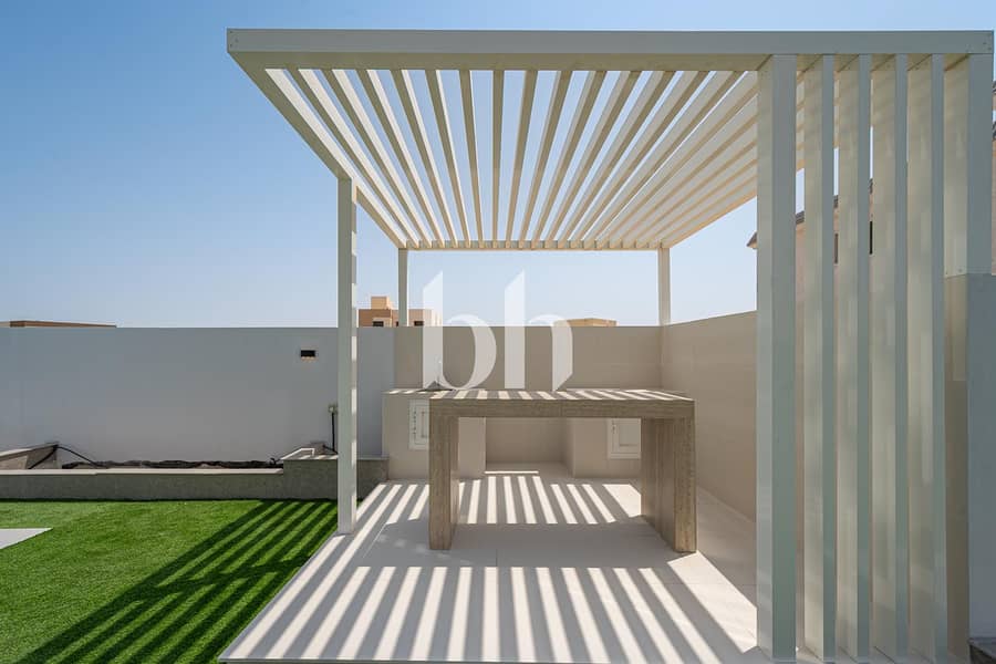5 images image img