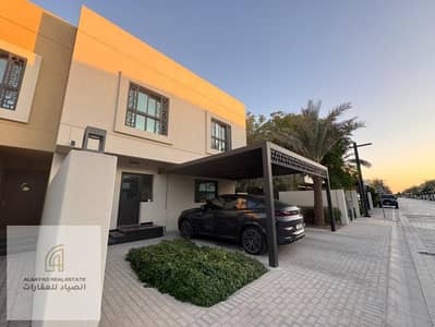 4 Camere Townhouse in vendita a Al Rahmaniya, Sharjah - 6eed0554-1f78-4423-8ae4-935d4ca70d0a. jpg 4 Camere Townhouse in vendita a Al Rahmaniya, Sharjah - 6eed0554-1f78-4423-8ae4-935d4ca70d0a. jpg