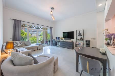 2 Bedroom Flat for Sale in Palm Jumeirah, Dubai - UPGRADED | VACANT ON TRANSFER | CLOSE TO MALL