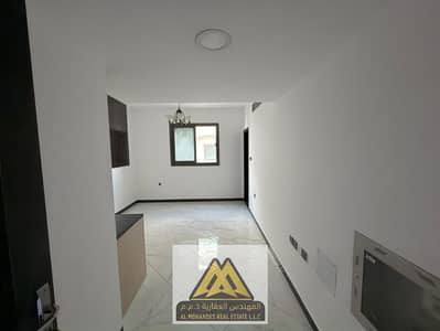 Studio zum zur Miete in Al Jurf, Ajman - WhatsApp Image 2026-04-16 at 7.48. 21 PM (1). jpeg Studio zum zur Miete in Al Jurf, Ajman - WhatsApp Image 2026-04-16 at 7.48. 21 PM (1). jpeg