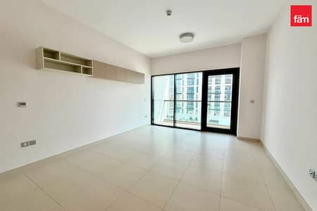 Studio for Rent in Dubai Healthcare City Phase 2, Dubai - Spacious Studio | Near Metro | Balcony | Vacant