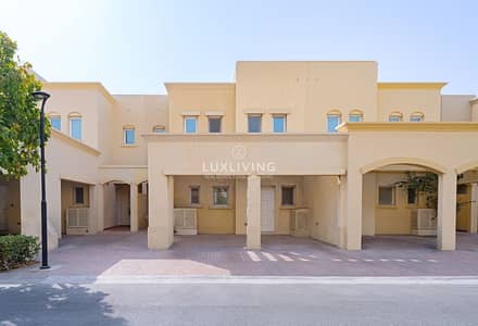 3 Bedroom Townhouse for Rent in The Lakes, Dubai - Single Row | Maid’s Room | Laundry Room 3 Bedroom Townhouse for Rent in The Lakes, Dubai - Single Row | Maid’s Room | Laundry Room