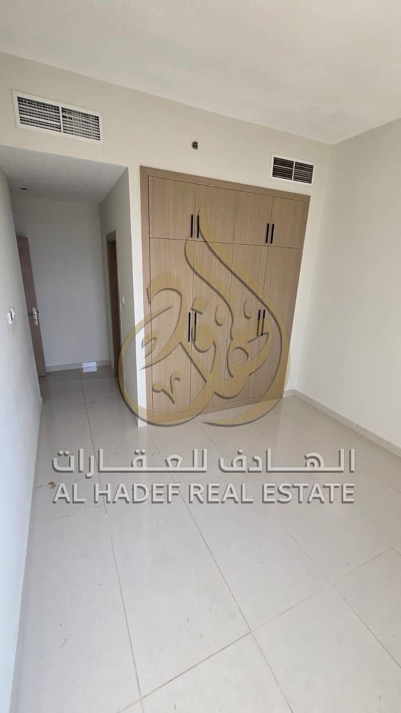 19 e4be69e5-cd3e-4284-beb3-1cdaaed793b8. jpg