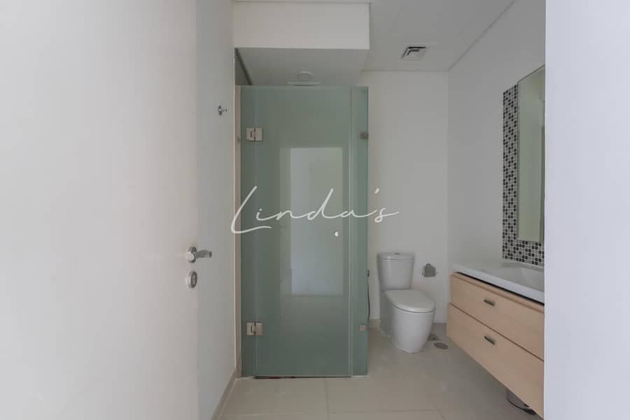 6 LRE 01237 HDR