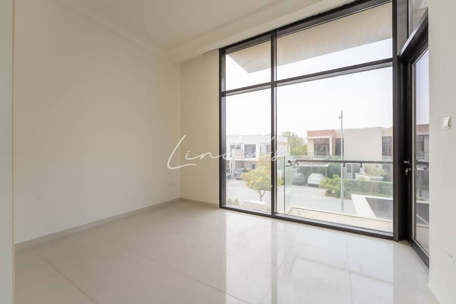 10 LRE 01237 HDR