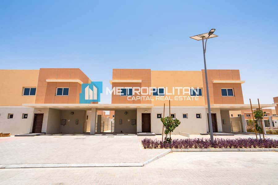 Villa in Al Samha,Manazel Al Reef 2, 3 schlafzimmer, 2400000 AED - 16127905 Villa in Al Samha,Manazel Al Reef 2, 3 schlafzimmer, 2400000 AED - 16127905