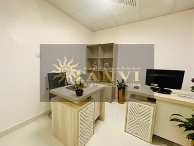 Office in affitto a Deira, Dubai - 8cdba798-21e1-415f-921f-ea30cad12cbf. jpg