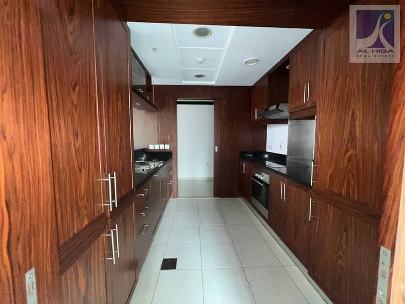 6 Kitchen. jpeg
