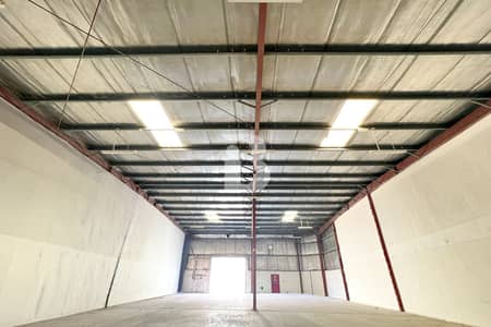 Warehouse para en Alquiler en Dubai Investments Park (DIP), Dubai - Almacén en Dubai Investments Park (DIP)，Dubai Investments Park 1, 253823 AED - 16128801
